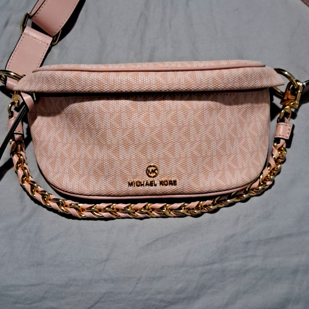 NWOT Michael Kors Pink Crossbody Bag